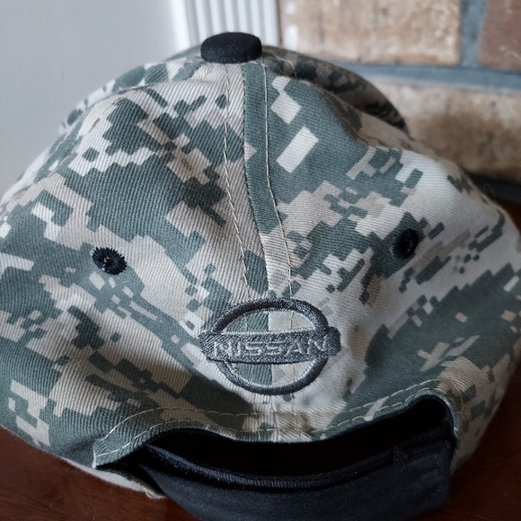 San Antonio Missions Baseball Trucker Hat Cap Camo IPAC Nissan - Picture 6 of 8